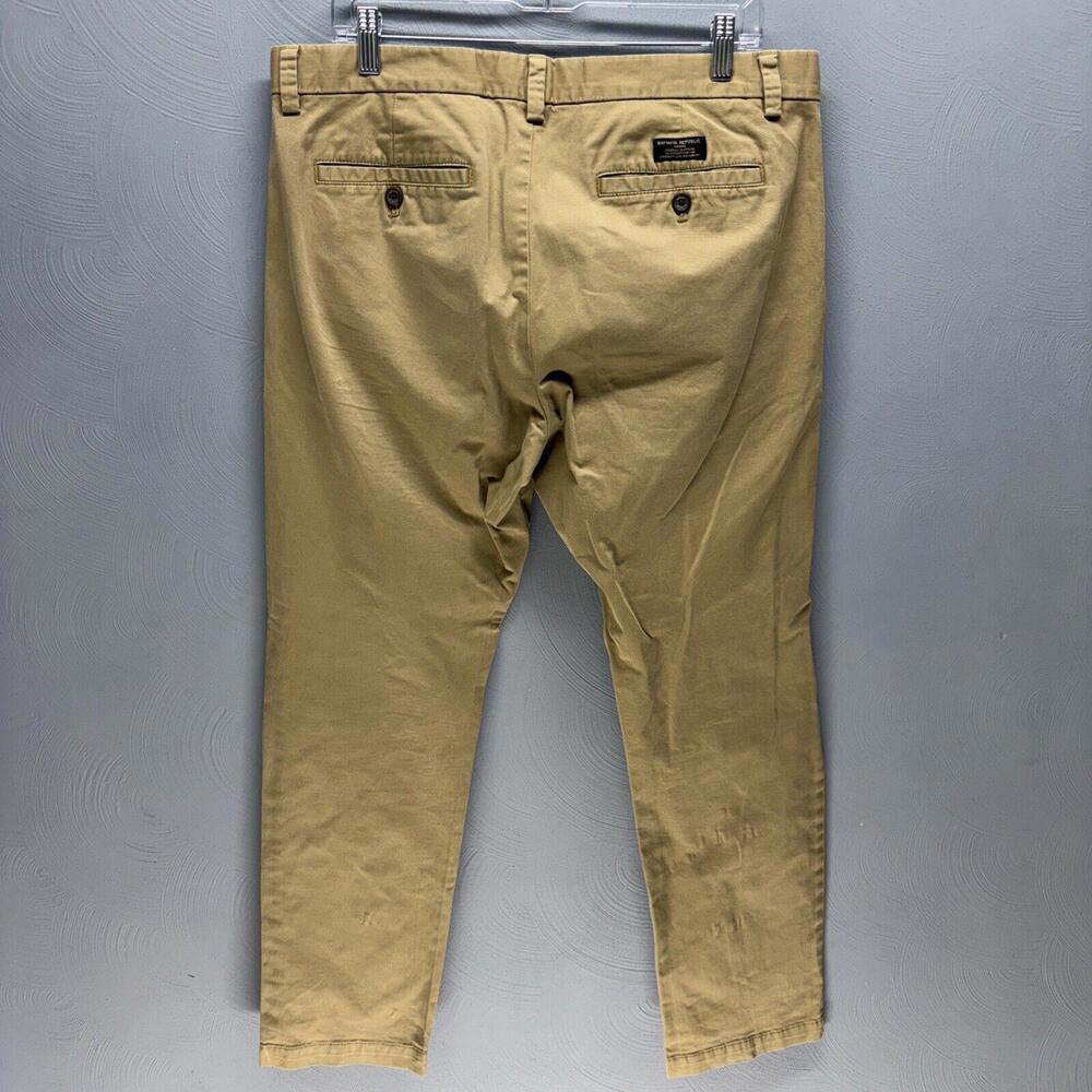 Banana Republic Fulton Skinny Chino Size 35X32 Men's Khaki Casual Dress Pants - Picture 2 of 4